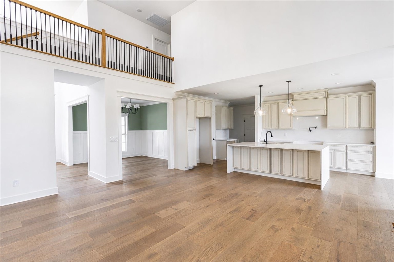 6545 Summer Shade Circle Property Photo 9