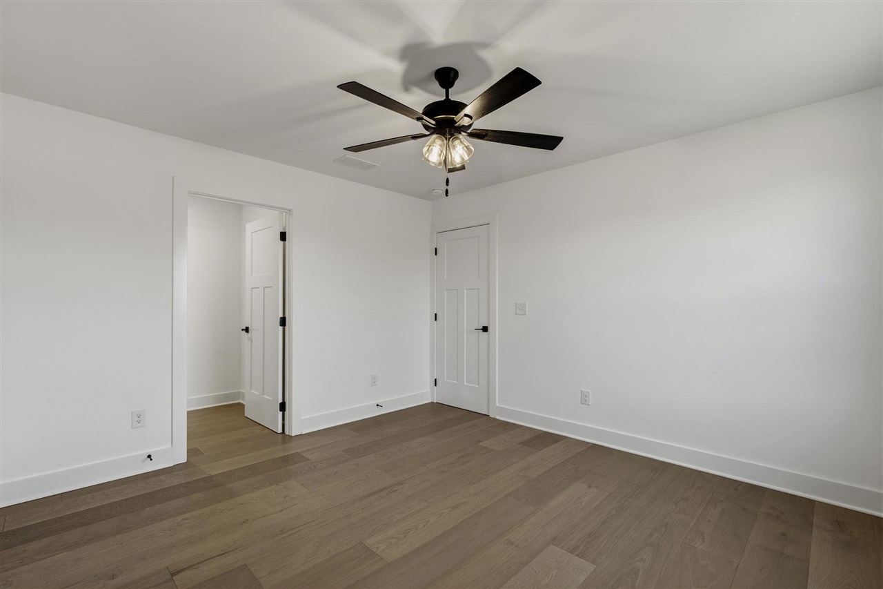 6545 Summer Shade Circle Property Photo 32
