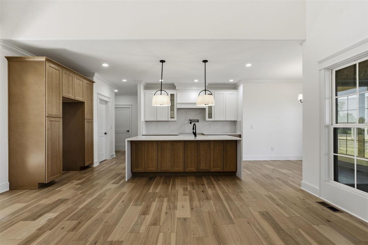 6521 Summer Shade Circle Property Photo 11