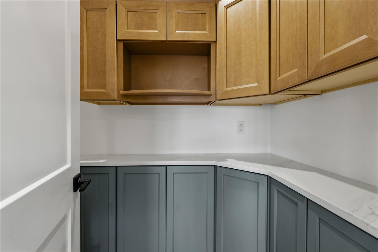 6521 Summer Shade Circle Property Photo 16