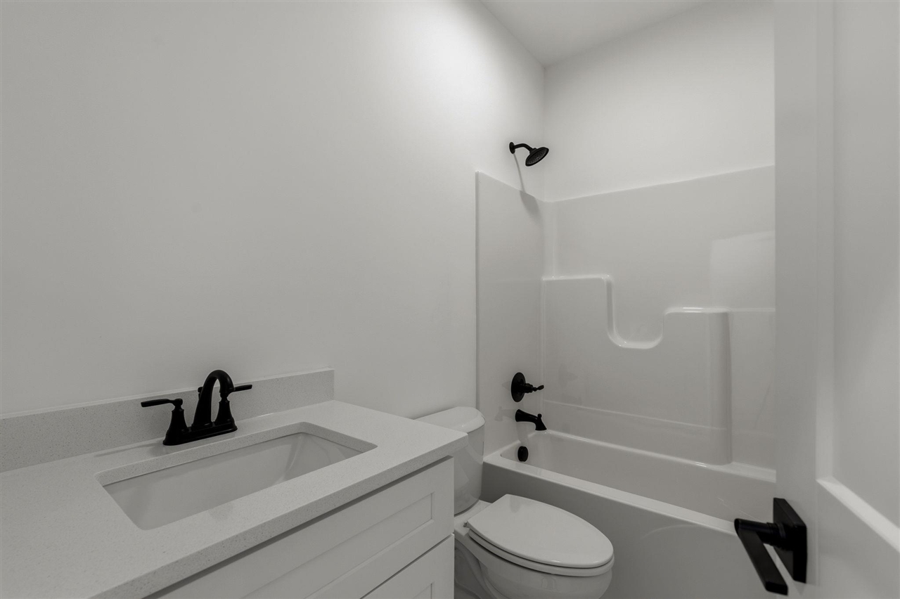 6521 Summer Shade Circle Property Photo 29