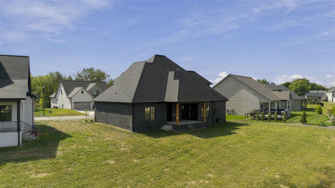 6521 Summer Shade Circle Property Photo 39