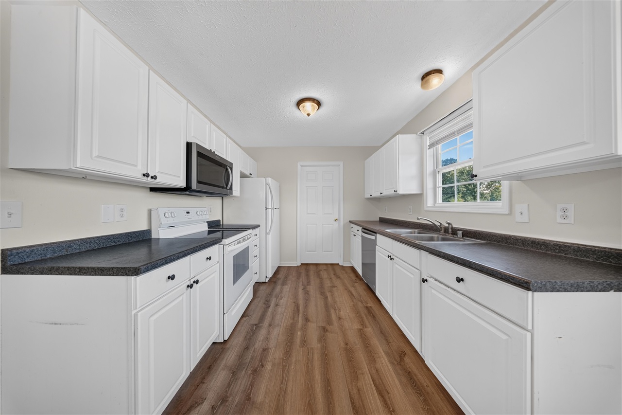 1599 Browning Road Property Photo 9