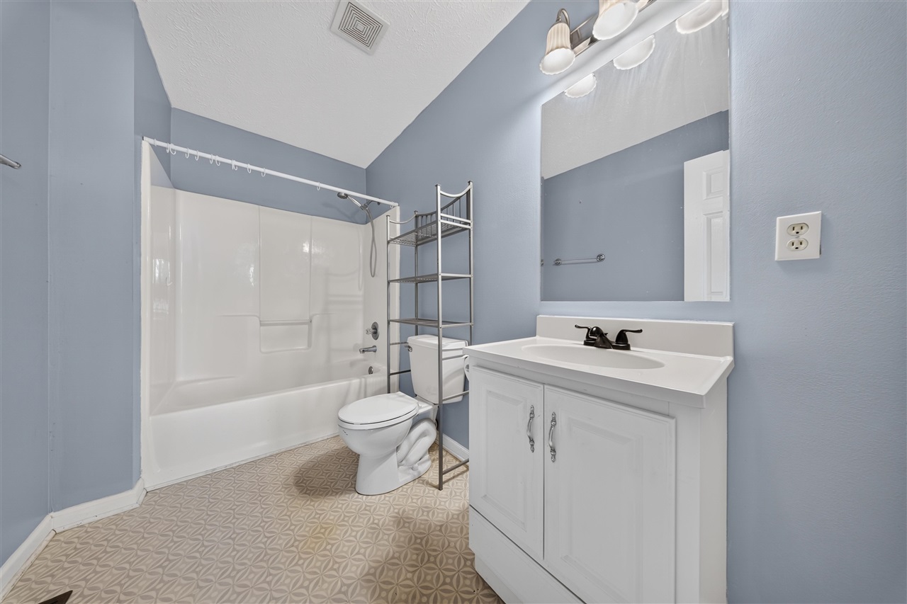 1599 Browning Road Property Photo 12