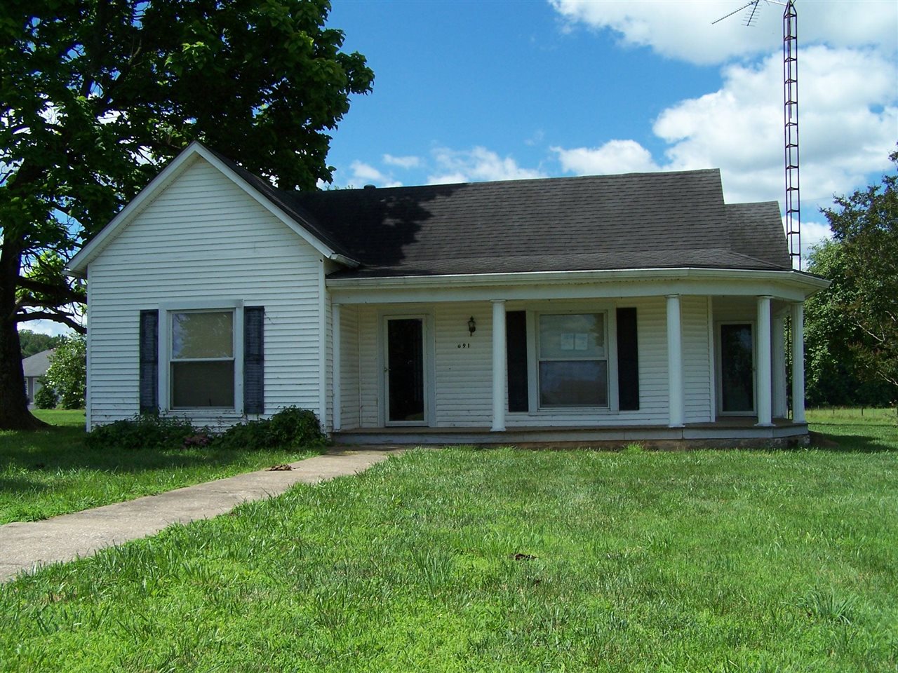 891 Three Forks Flatrock Road Property Photo 1