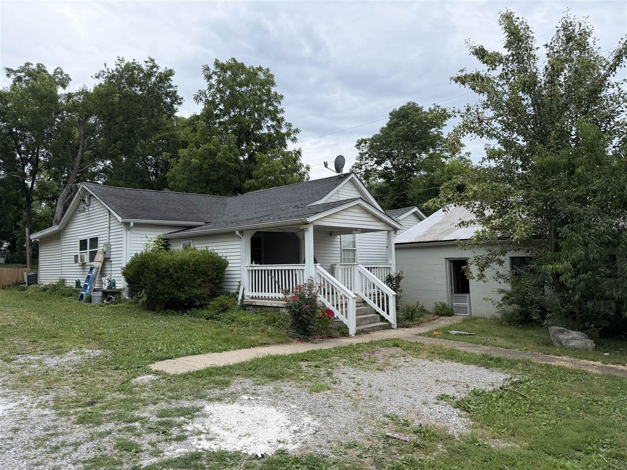1255 Old Barren River Road Property Photo 1