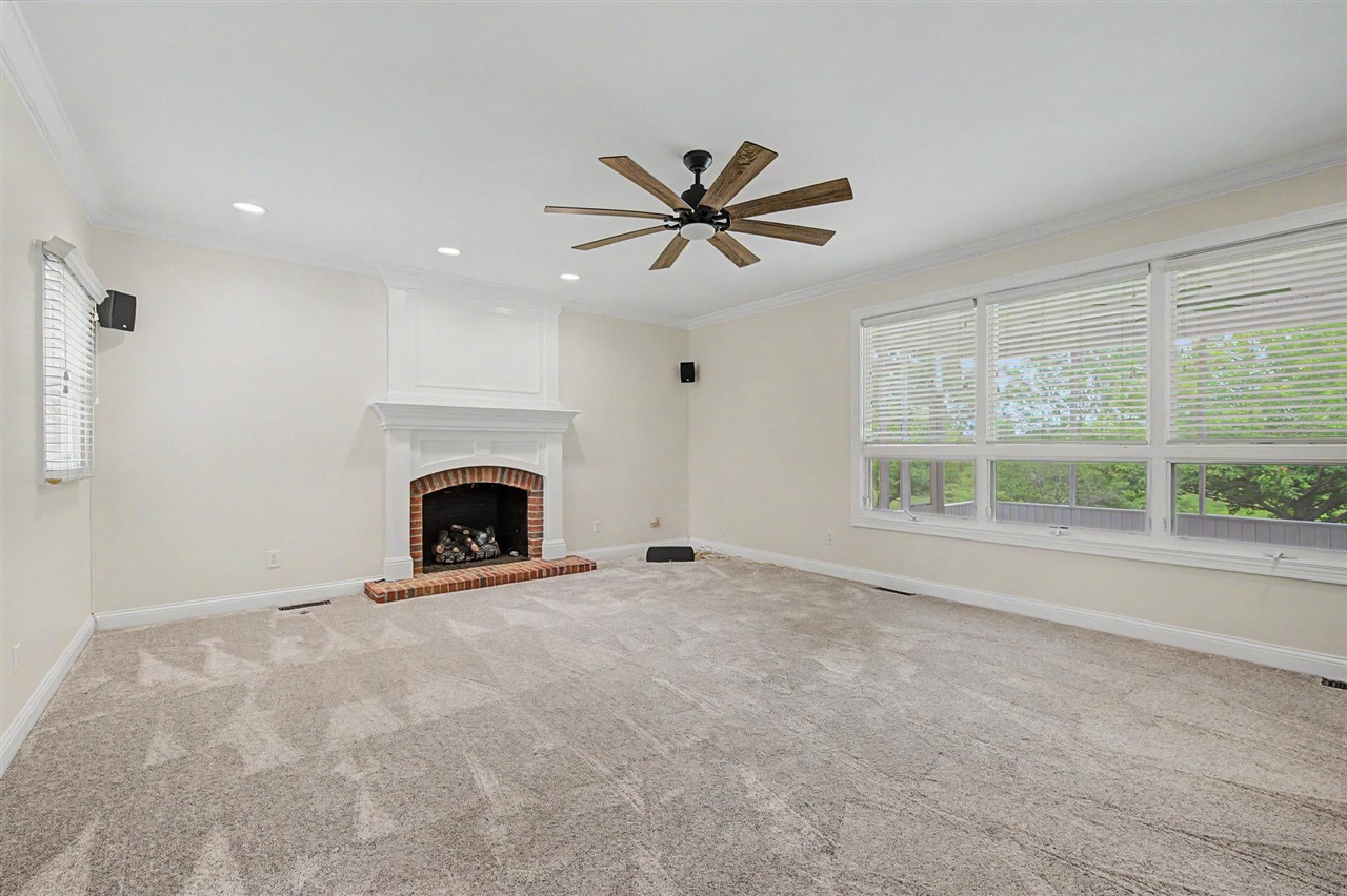 131 Moon Road Property Photo 8