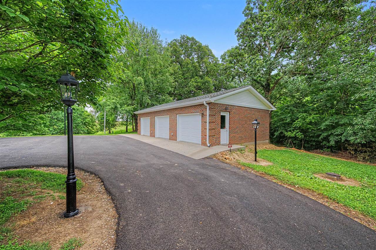 131 Moon Road Property Photo 35