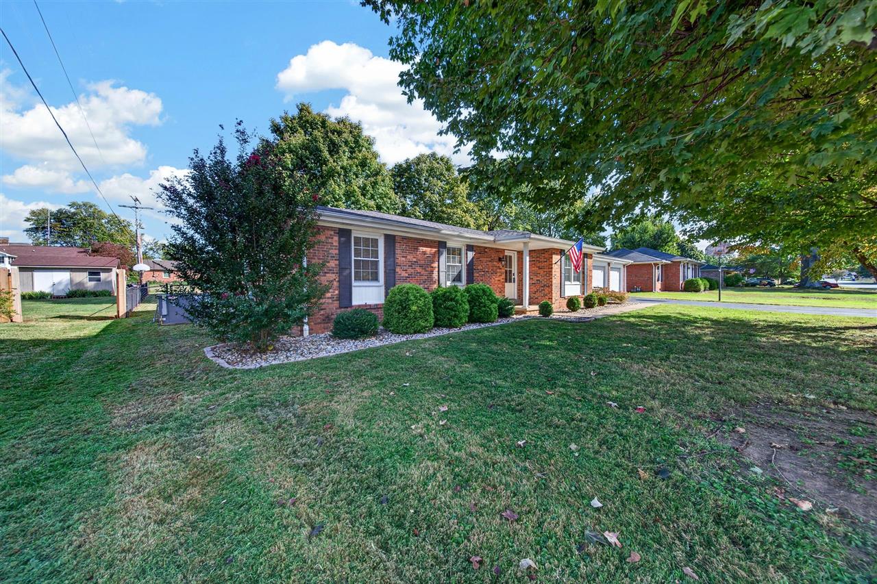 1725 Curling Way Property Photo 1