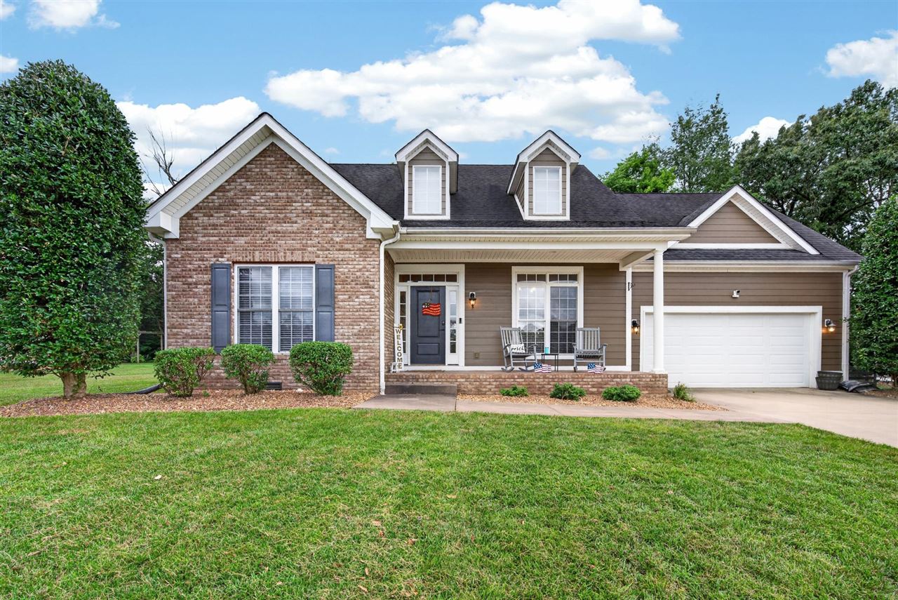 205 Hayden Heady Circle Property Photo 1