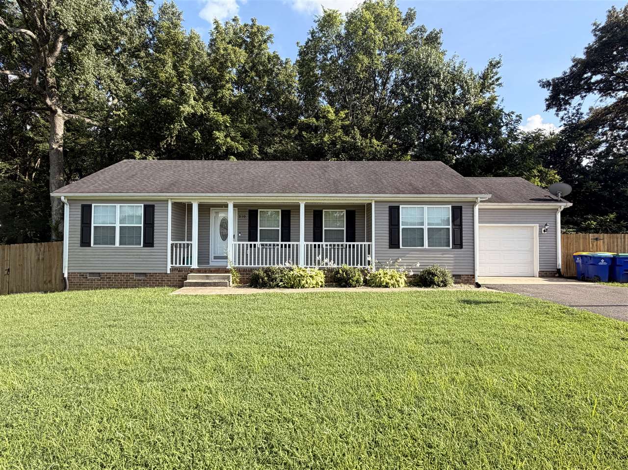 210 Cottage Lane Property Photo 1