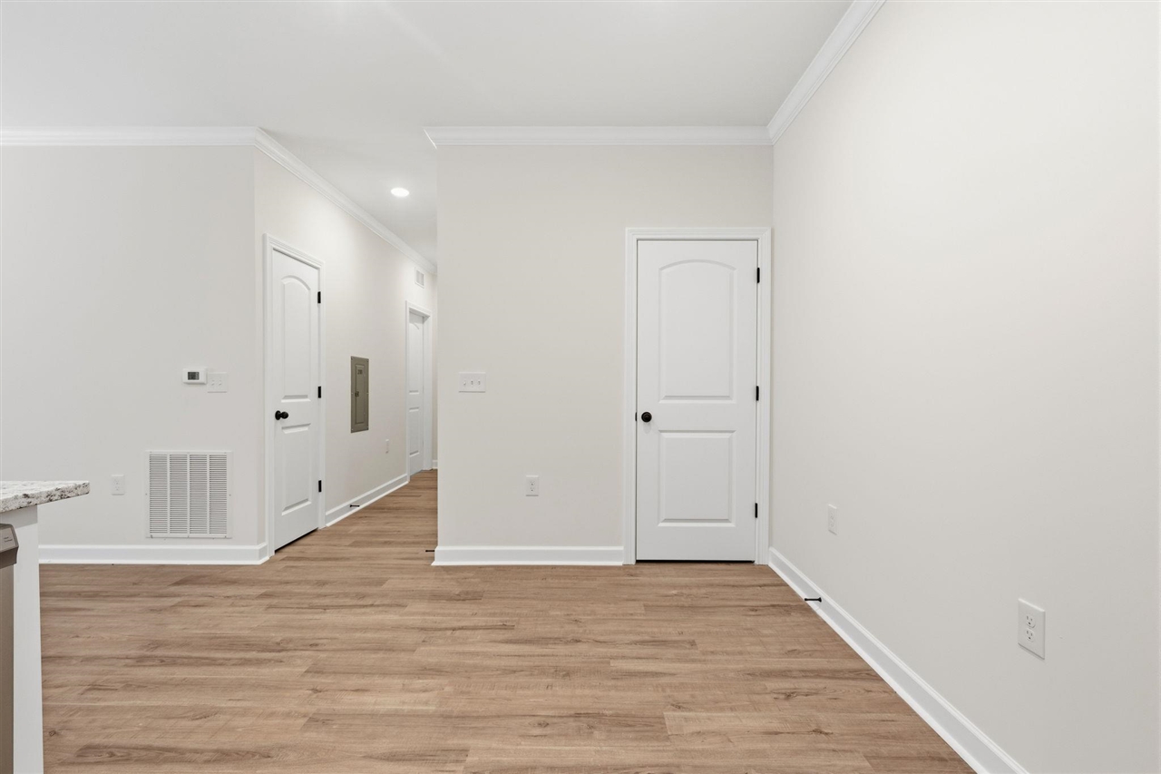 195 Eddings Road Property Photo 4