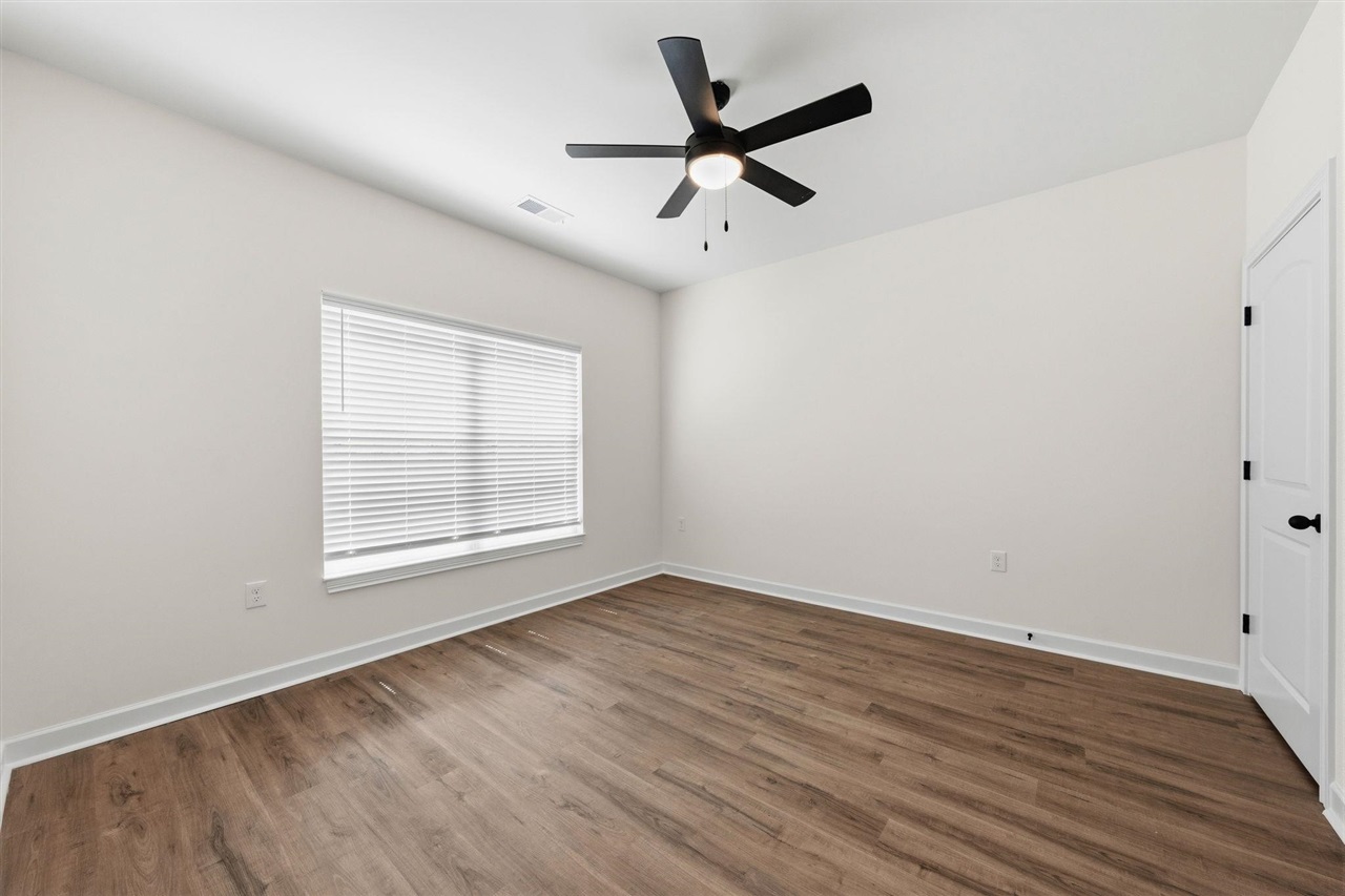 195 Eddings Road Property Photo 15