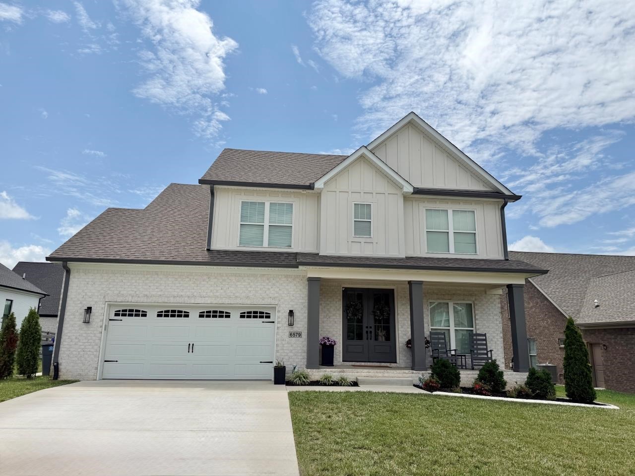 6579 Summer Shade Circle Property Photo 1