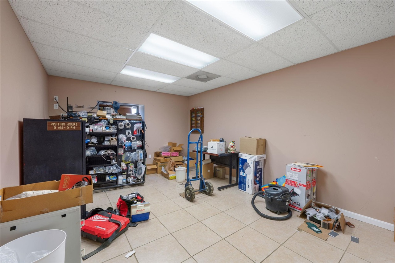 677 Commerce Drive Property Photo 16