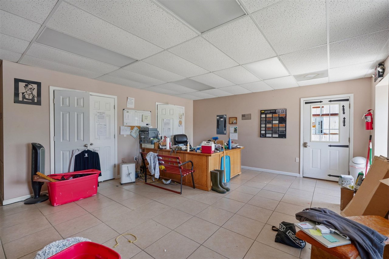 677 Commerce Drive Property Photo 17
