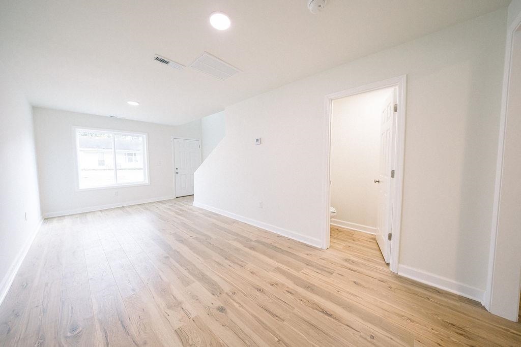305 Mcgoodwin Avenue Property Photo 7