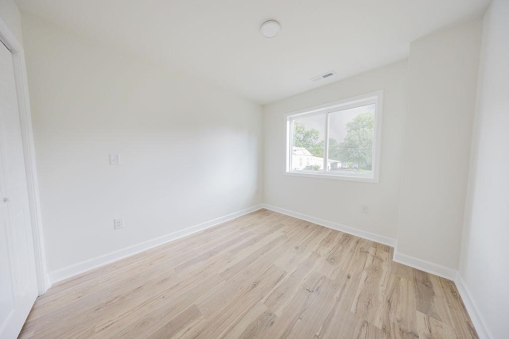 305 Mcgoodwin Avenue Property Photo 17