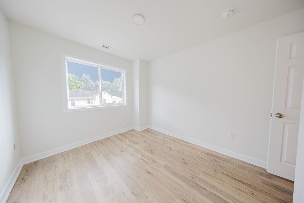 305 Mcgoodwin Avenue Property Photo 18