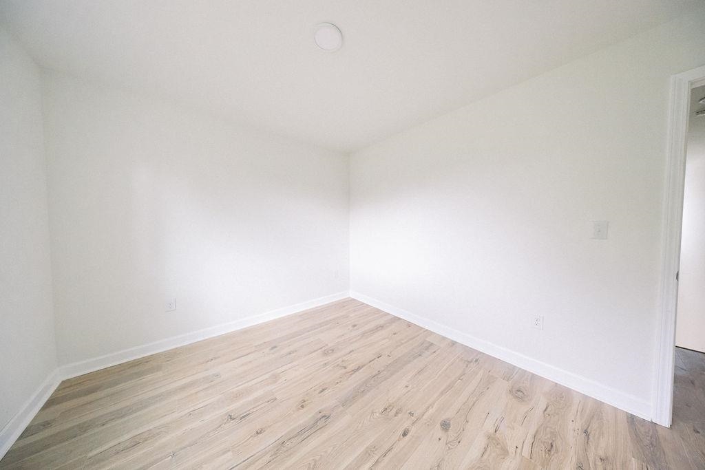 305 Mcgoodwin Avenue Property Photo 27