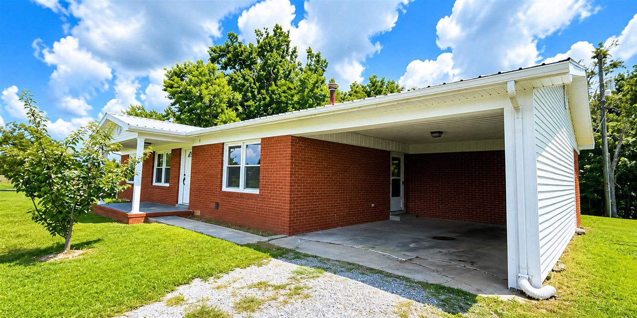 1199 Flat Rock Road Property Photo 11