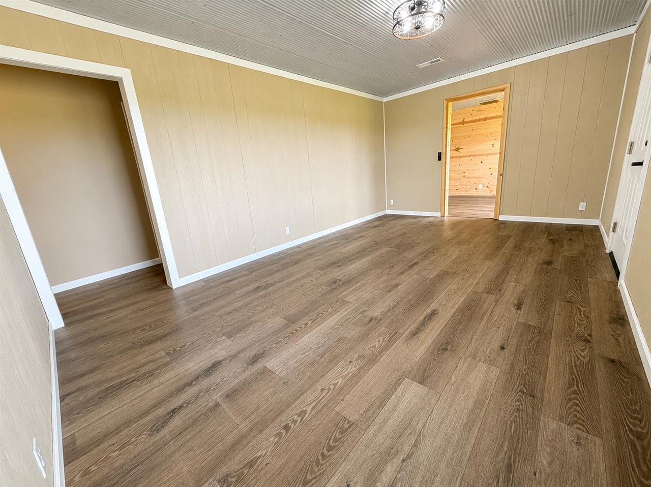 1199 Flat Rock Road Property Photo 19