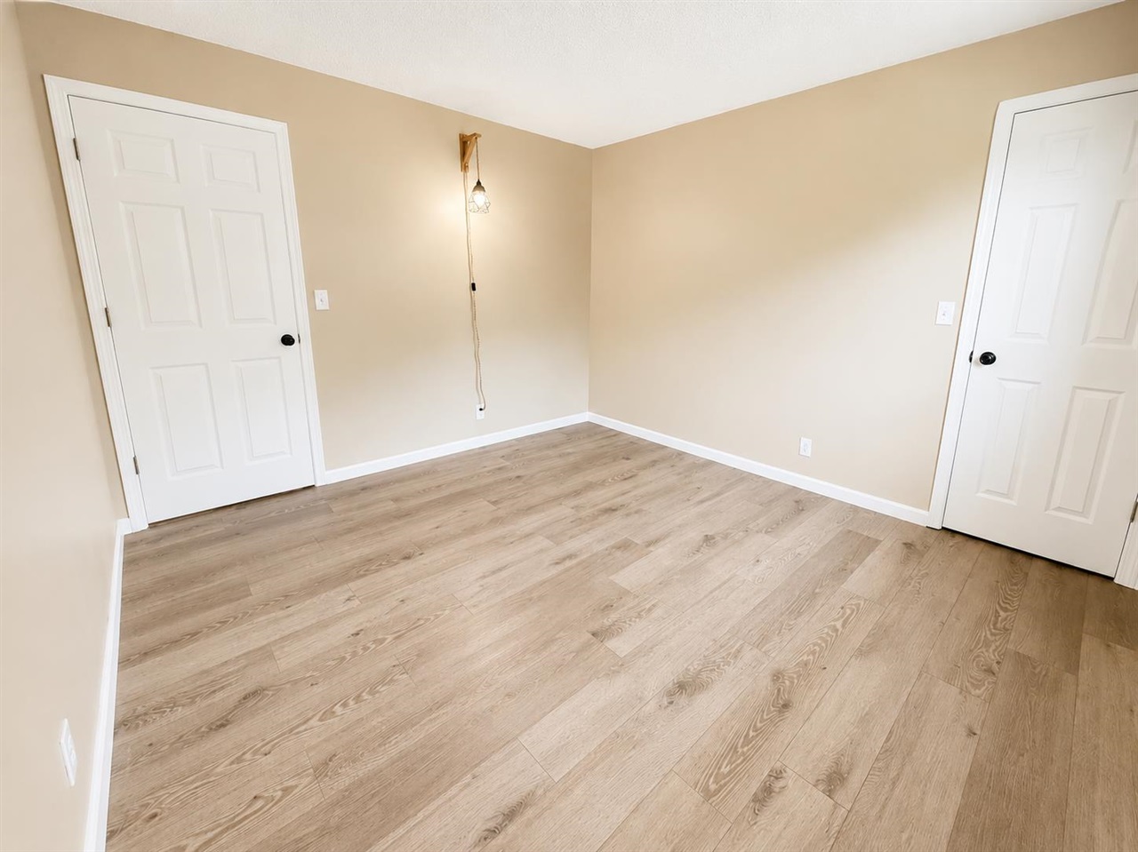 1199 Flat Rock Road Property Photo 25