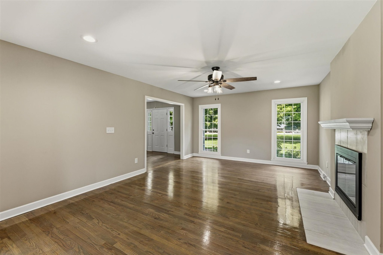 2904 Smallhouse Road Property Photo 7