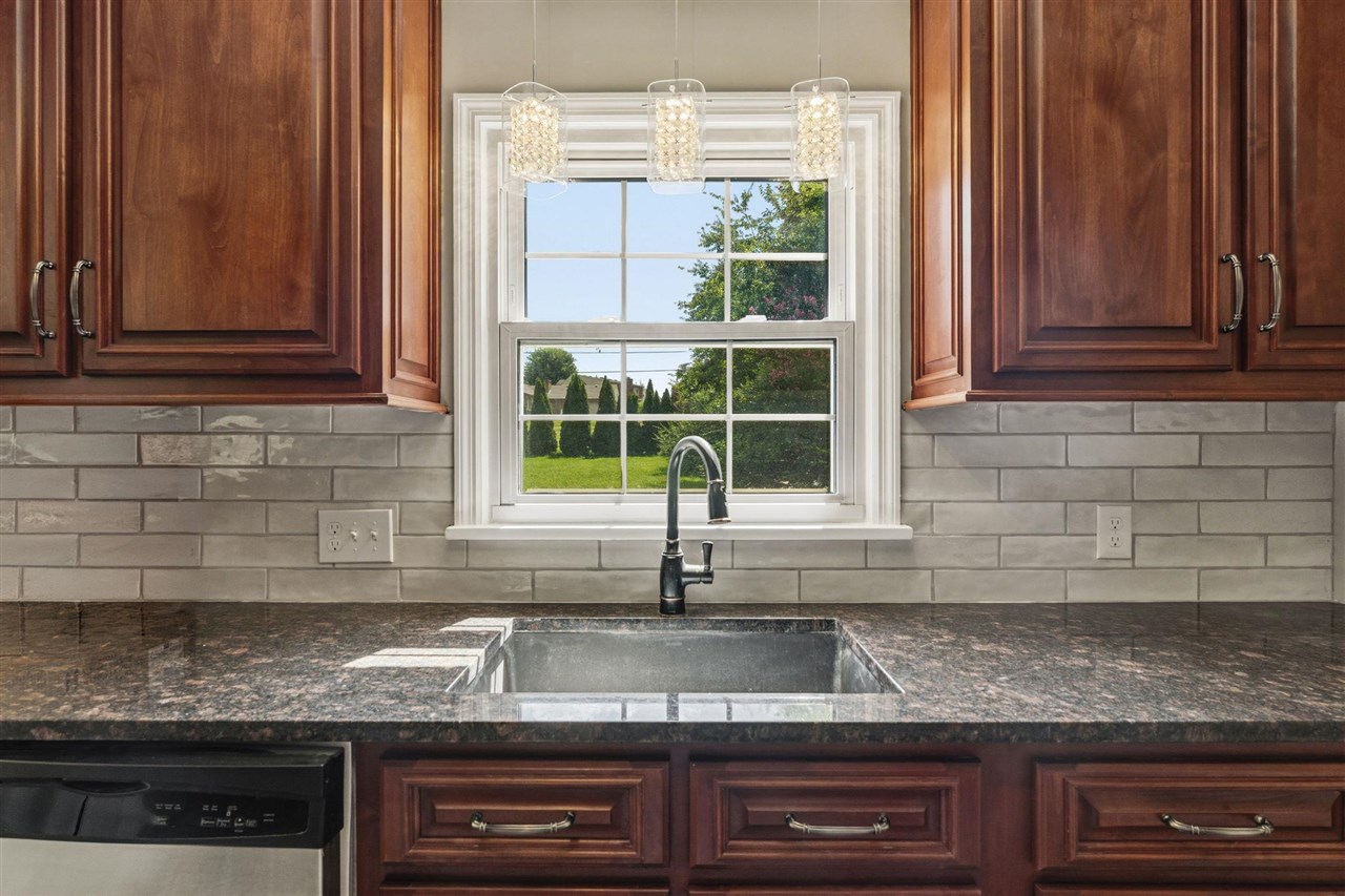 2904 Smallhouse Road Property Photo 13