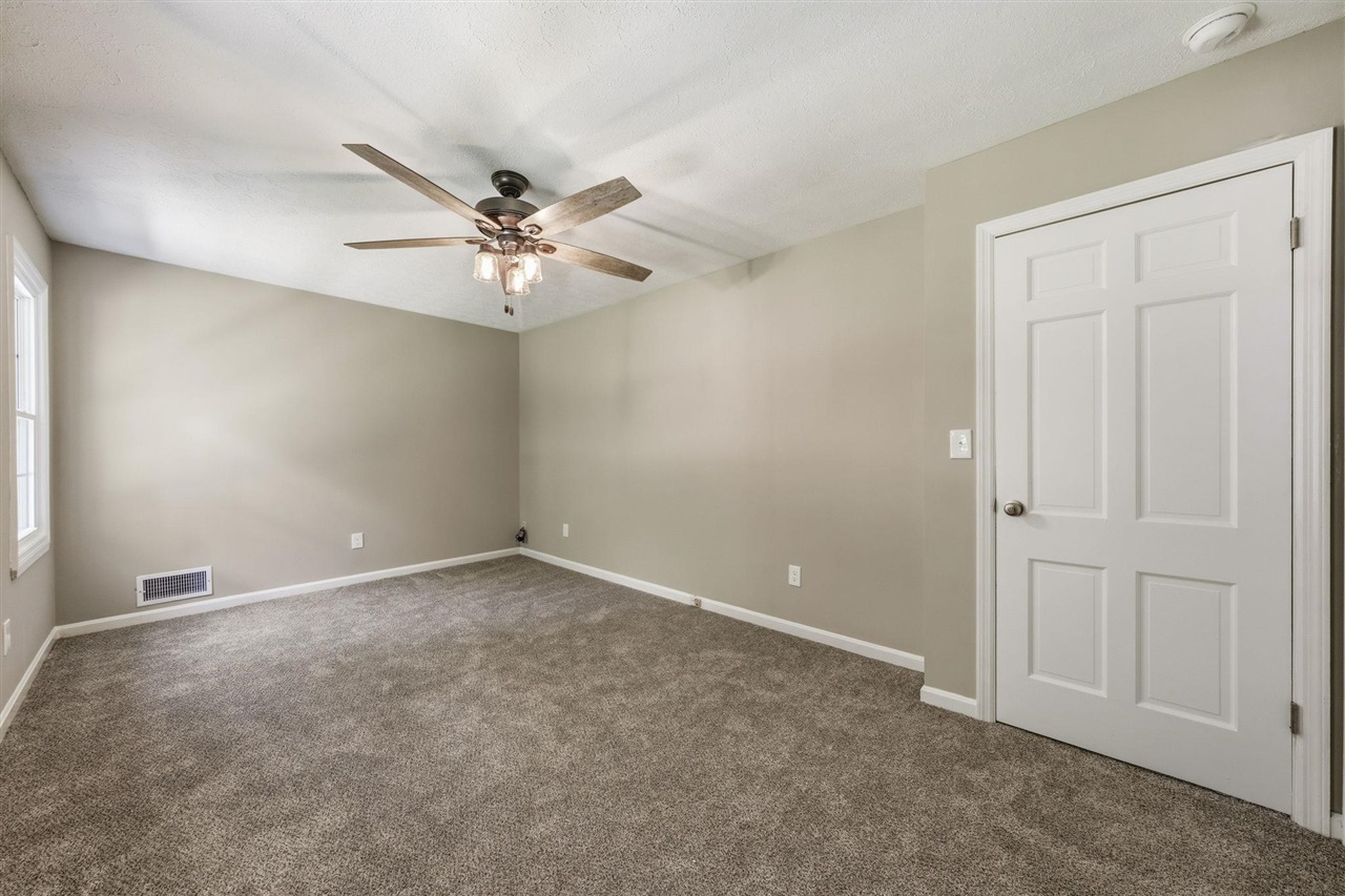 2904 Smallhouse Road Property Photo 22