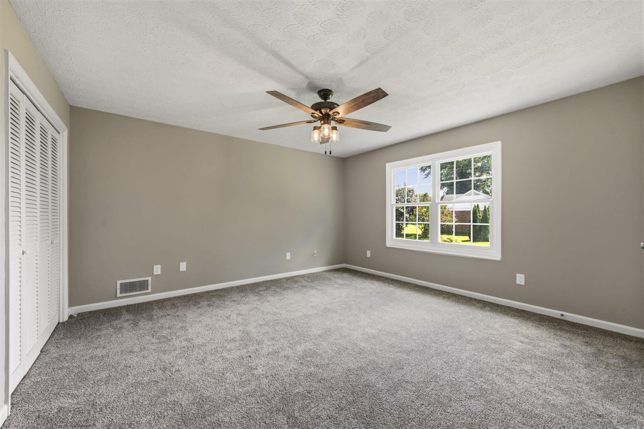 2904 Smallhouse Road Property Photo 24