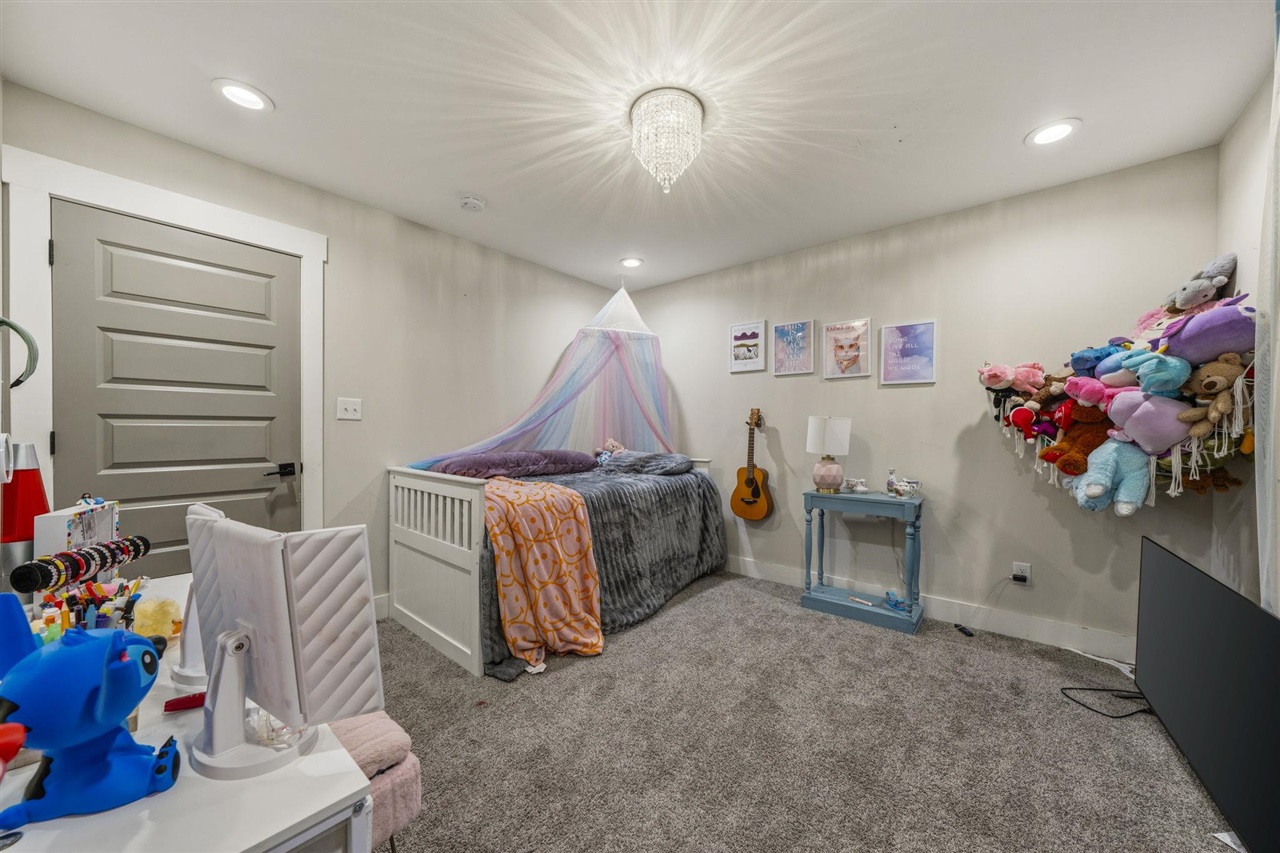 6415 E Haven Way Property Photo 25