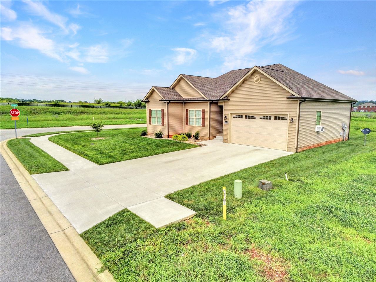 5416 Coleus Drive Property Photo 32