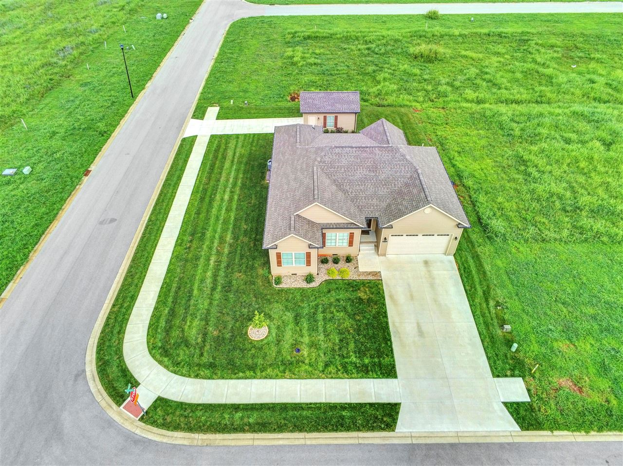 5416 Coleus Drive Property Photo 41