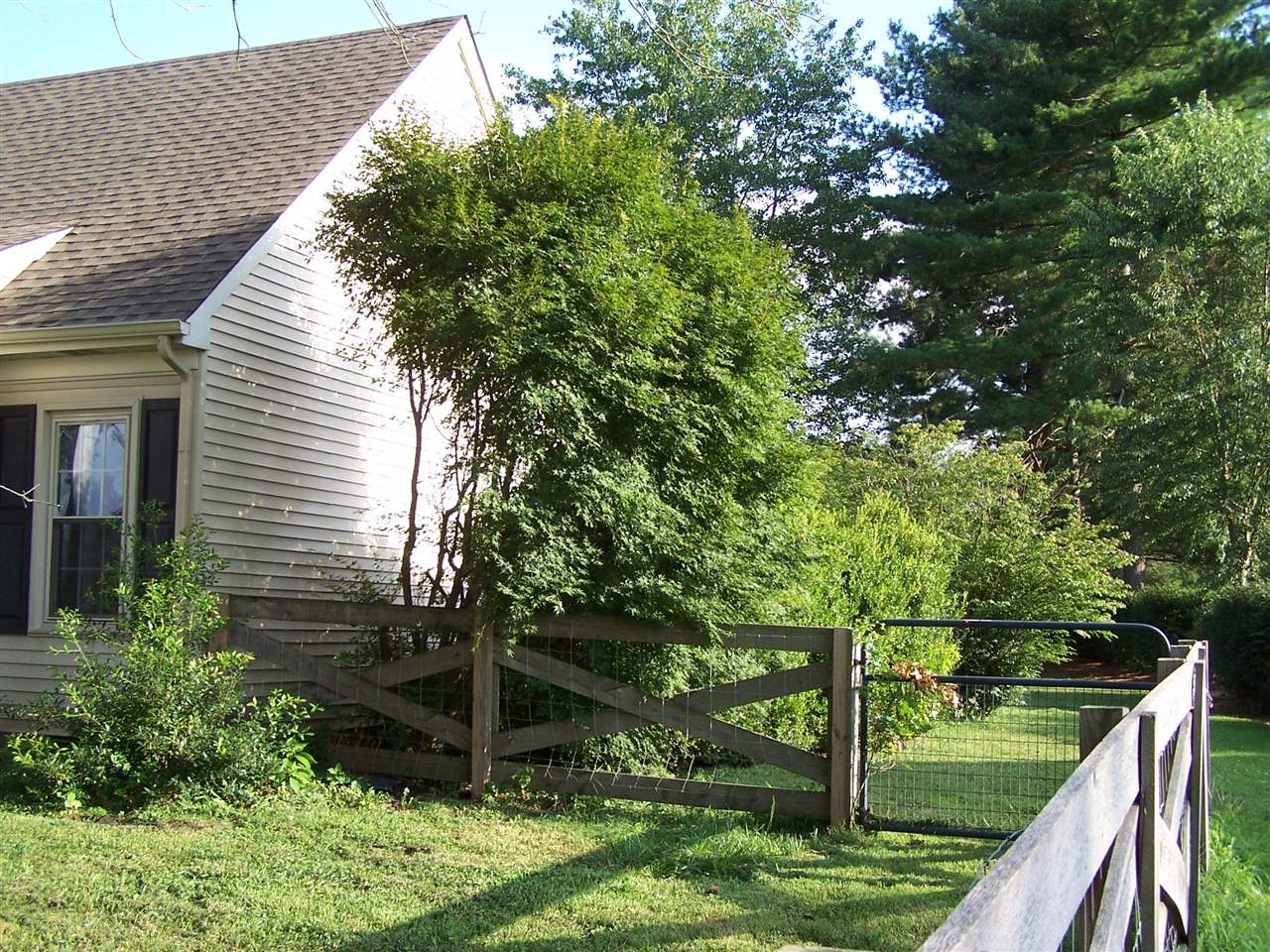 679 Collett Road Property Photo 2