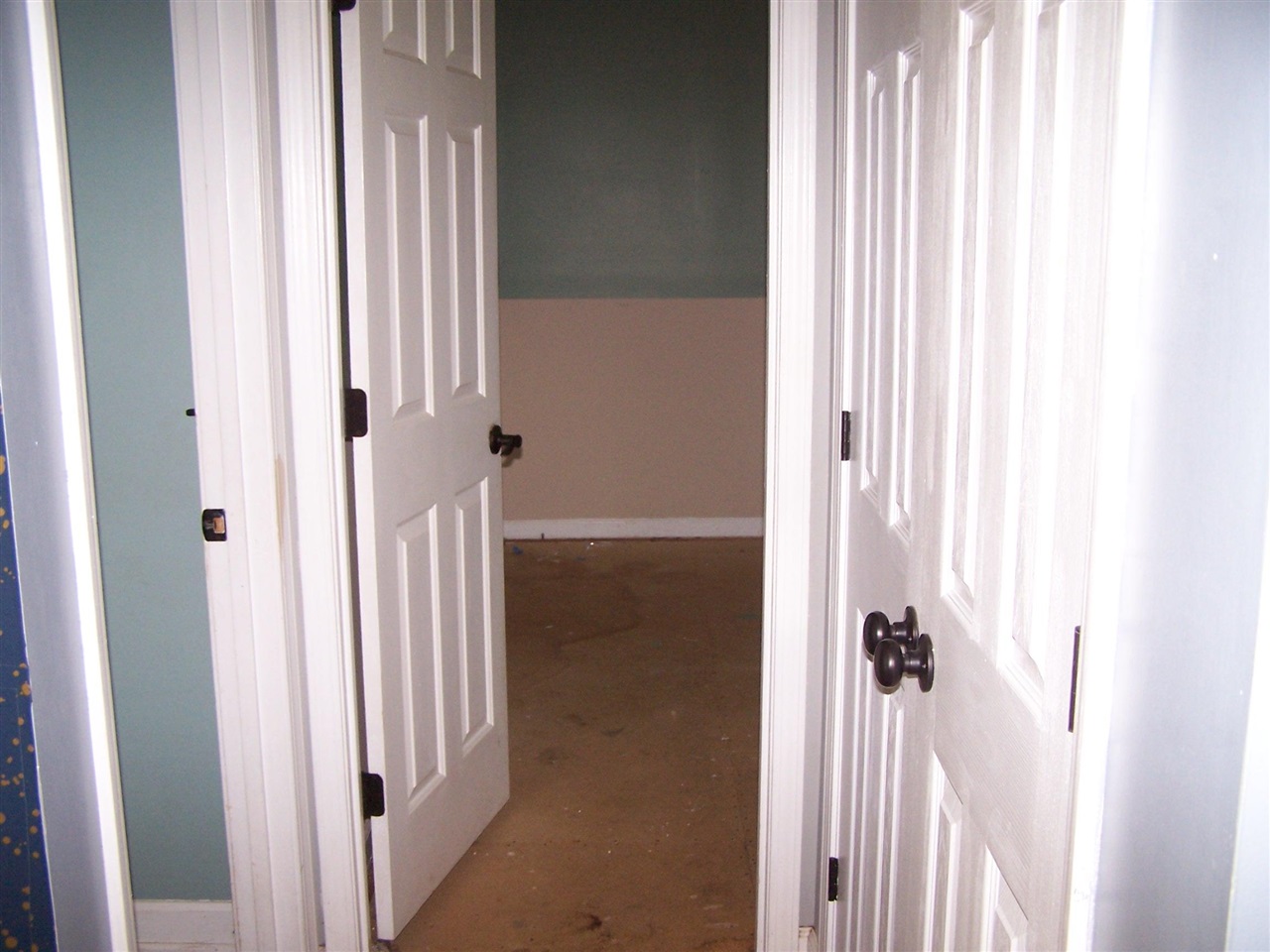 679 Collett Road Property Photo 8