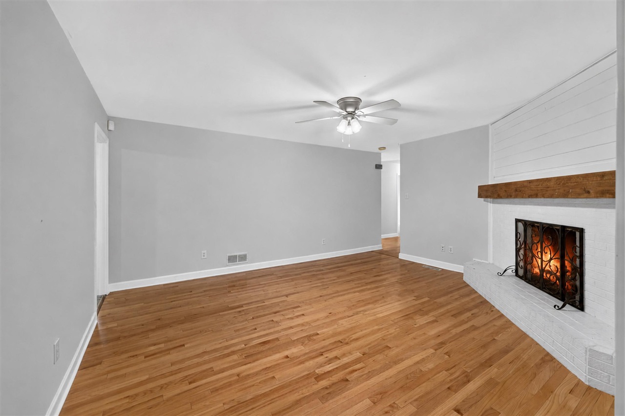 307 Austin Drive Property Photo 9