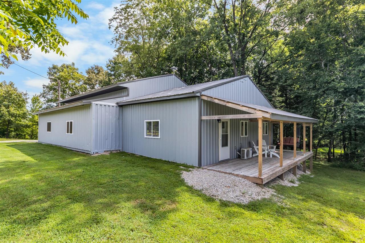 490 Borders Road Property Photo 1