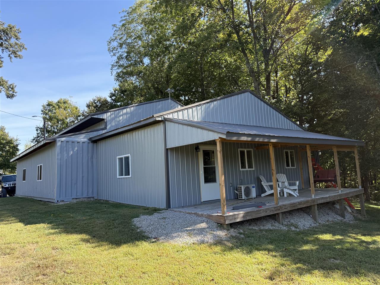 490 Borders Road Property Photo 1