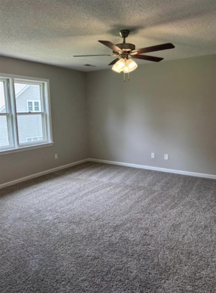 1323 Martin Way Property Photo 13