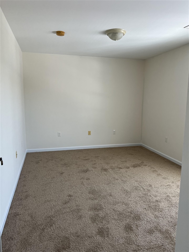 502-632 Nandino Circle Property Photo 4