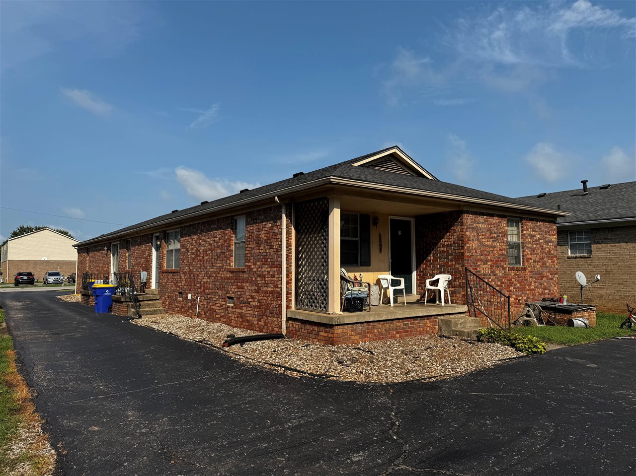 1736 Patrick Way Property Photo 2