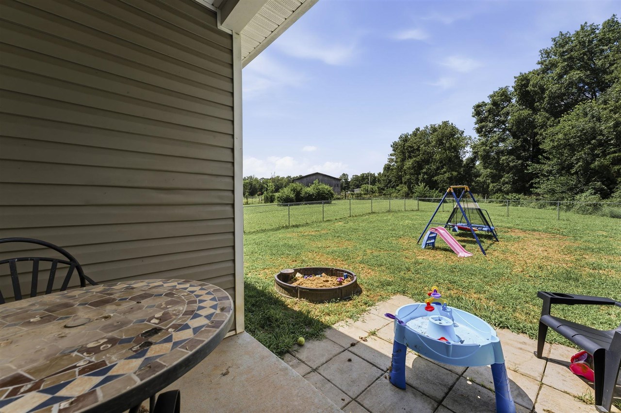 1501 Calgary Way Property Photo 27