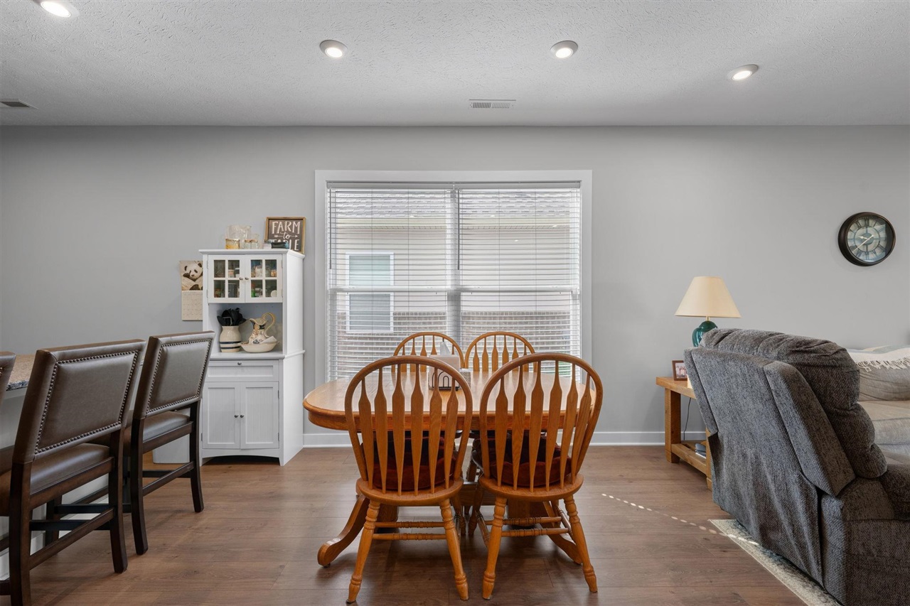 656 Big Leaf Avenue Property Photo 20