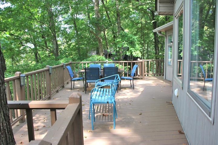 79 Shoreline Circle Property Photo 11