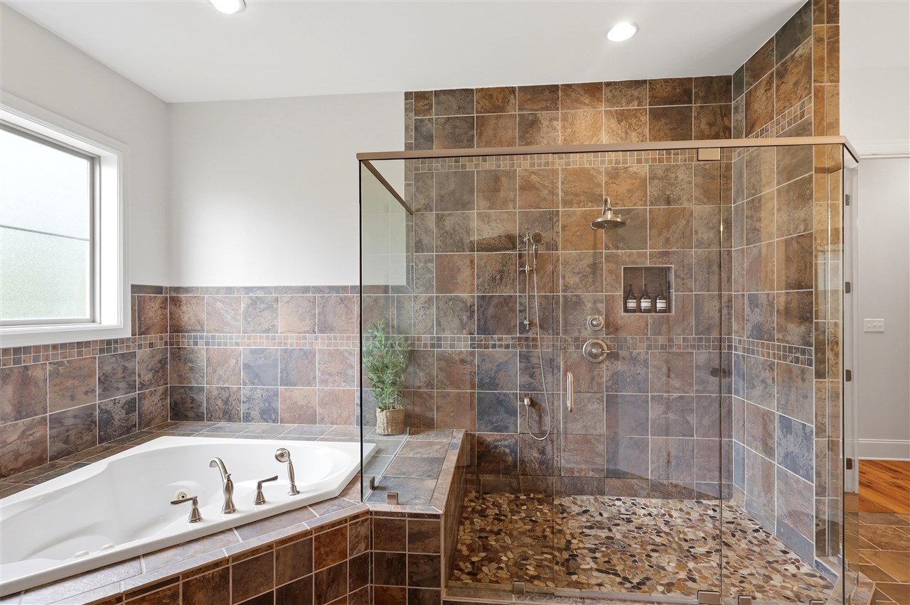 114 Wilderness Trace Property Photo 23