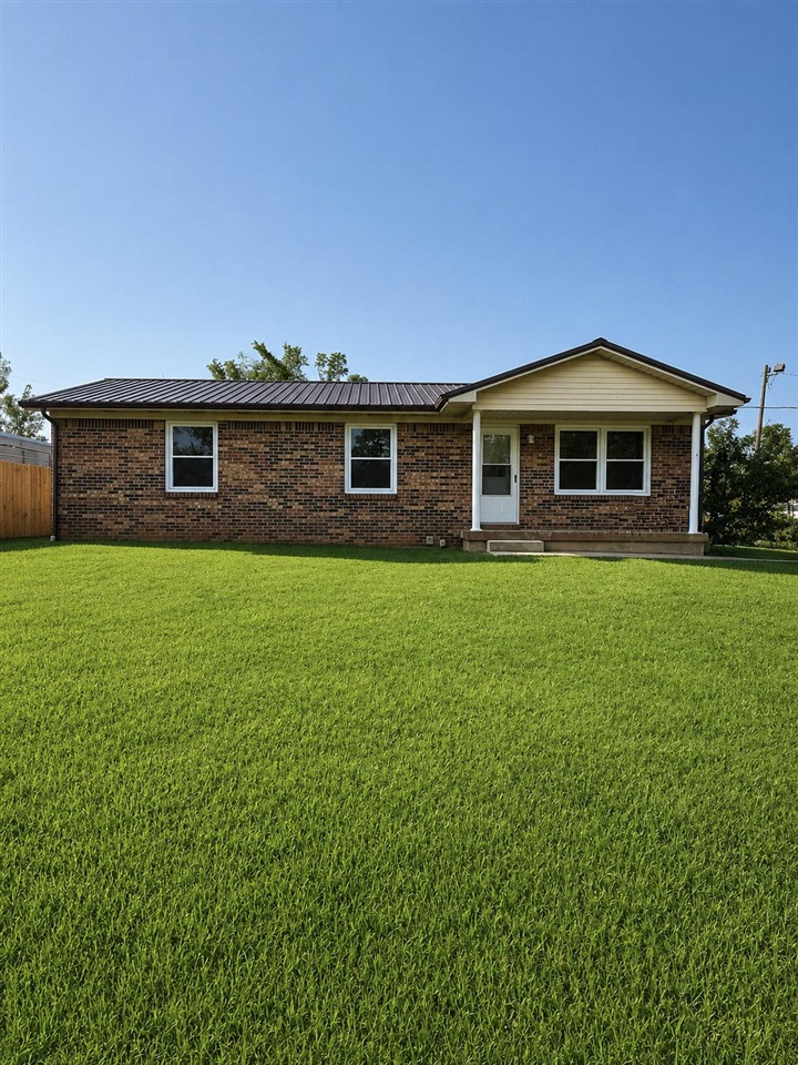 135 L And N Turnpike Property Photo 1