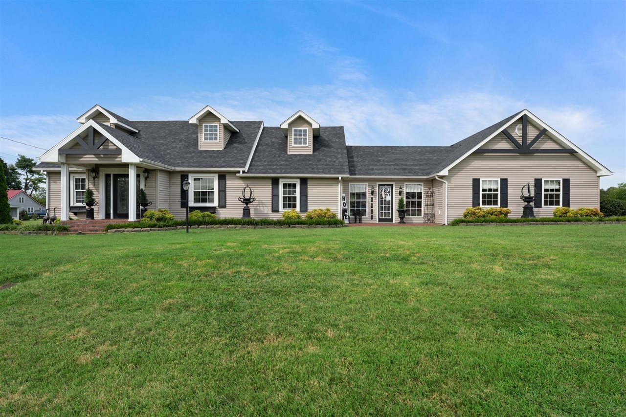 8890 Tompkinsville Road Property Photo 1
