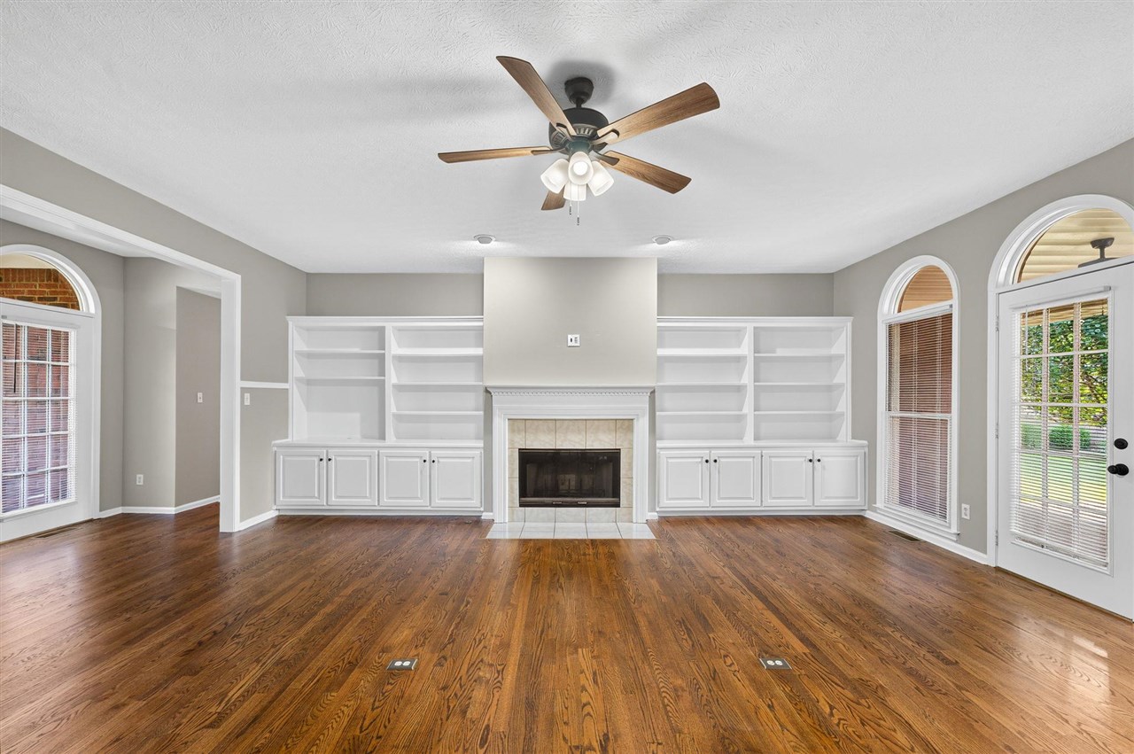 2829 Edward Drive Property Photo 6