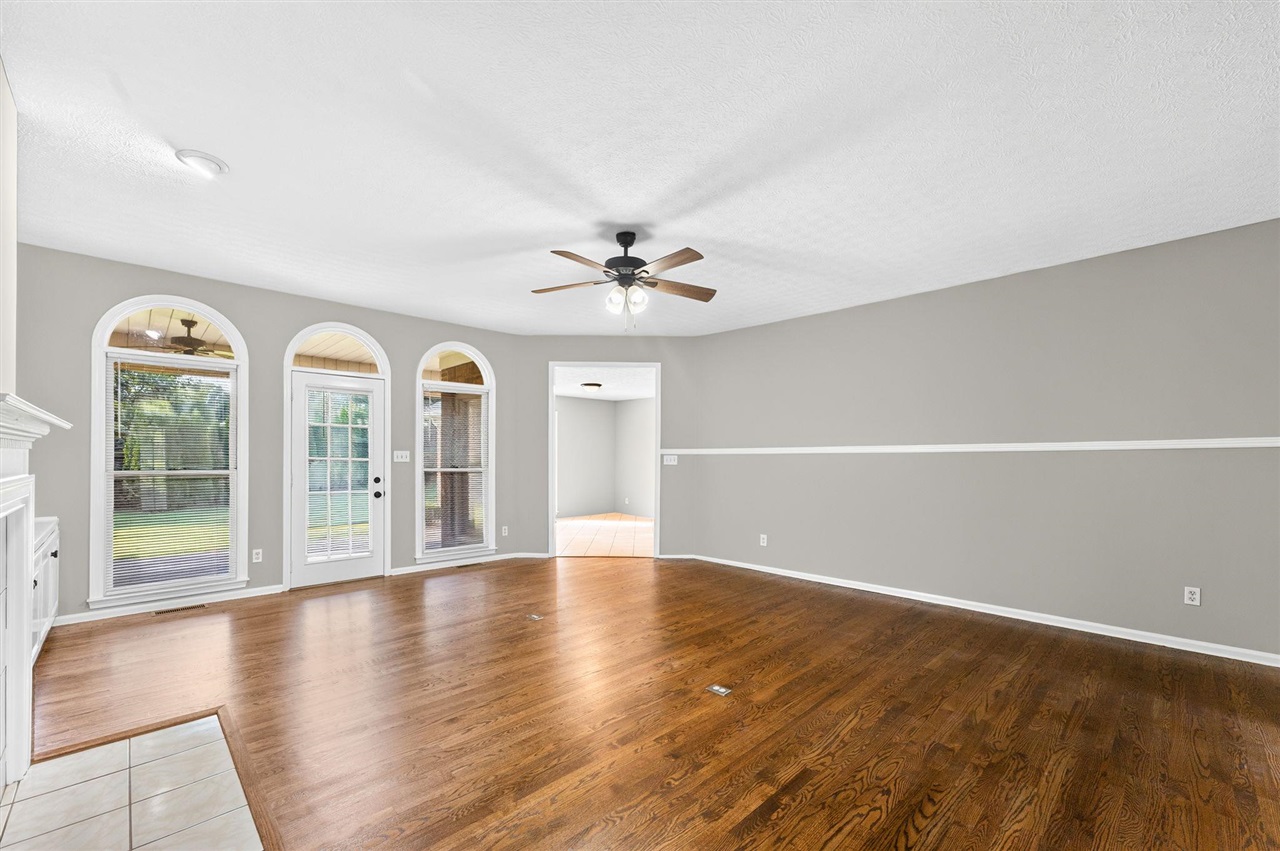 2829 Edward Drive Property Photo 10